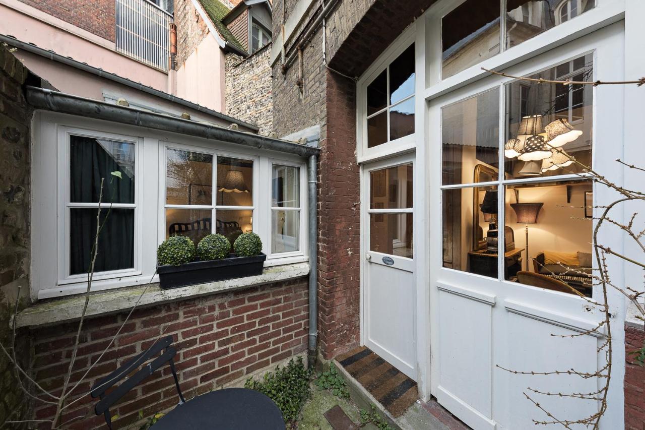 Les Petites Suites Dieppoises - L'Atelier Couture Dieppe Exterior photo